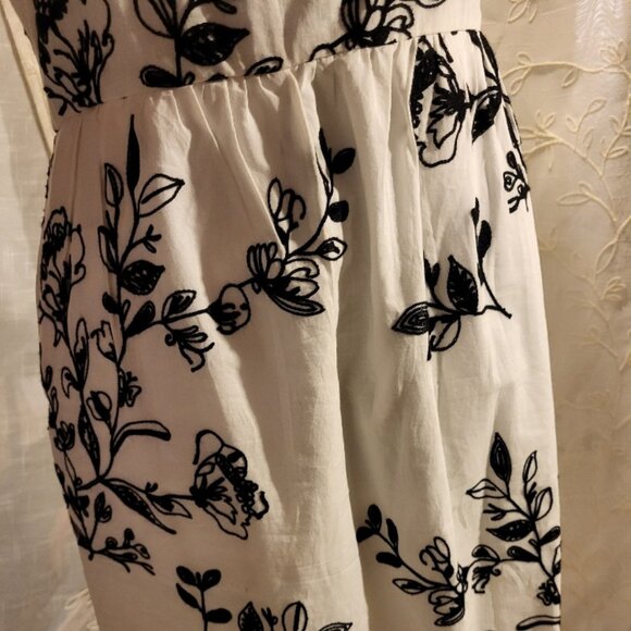 JCrew Women's Embroidered Sundress Off-White & Black 4 - Picture 8 of 11
